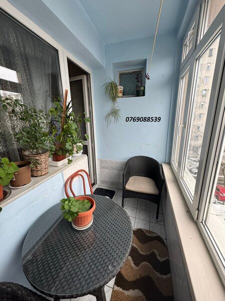 Drumul Taberei, Auchan,